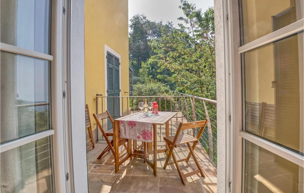 Dom wakacyjny Gorgeous Home In Magliolo-Finale Ligure